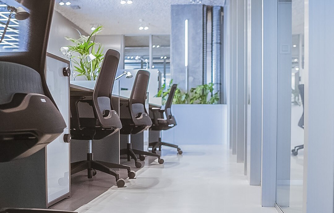 იატაკები ოფისებისთვის